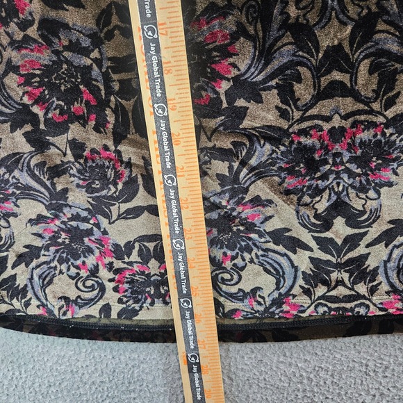 Susan Graver Velvet Burnout Floral Print 3/4 Sleeve V Neck Top Women XL - Picture 8 of 9